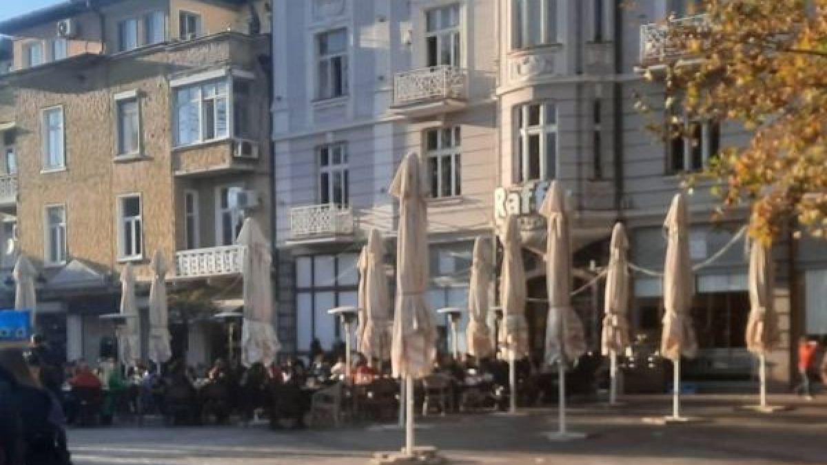 Такова чудо на главната в Пловдив отдавна не се е случвало СНИМКИ 