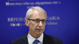 Денков с важни думи за учителската заплата 