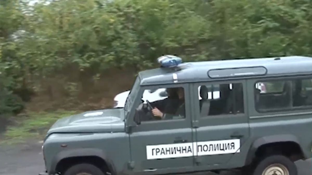 Напаст: Край Присад спипаха 26 нелегални бежанци - само мъже афганистанци