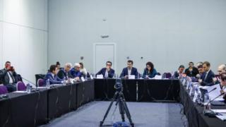 Напрежение на преговорите за кабинет, БСП и ИТН в лют спор за...