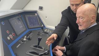 Сакскобургготски подкара влака СНИМКИ 