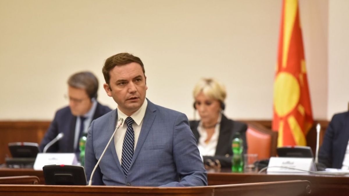 Османи: Трагедията на "Струма" не инсценирана, за да накара София да каже „да” на Скопие 
