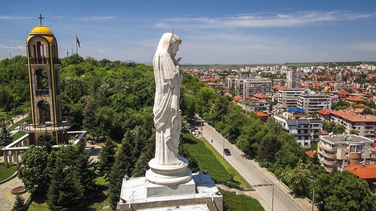 Температурен рекорд побърка термометрите в Хасково