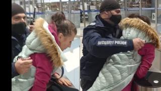 Арестуваха жена за неносене на маска в София ВИДЕО
