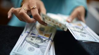 44-г. жена сви над 300 бона чужди пари и сега си скубе косите 