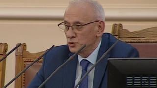 Силви Кирилов откри НС с разтърсващи думи за бедност и... ВИДЕО
