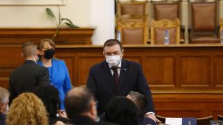 И проф. Ангелов захапа шефа на НС заради PCR теста 