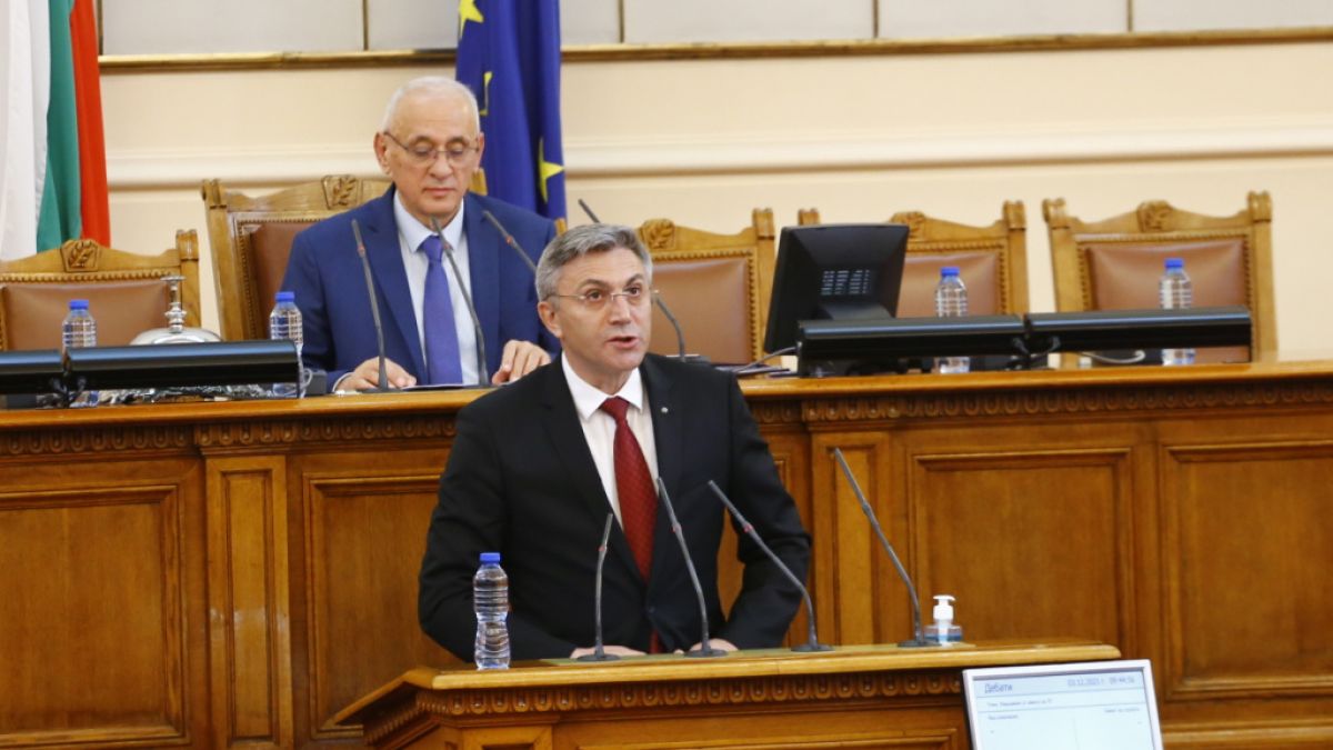 Карадайъ с остри думи от трибуната на НС за репресията от Бойко Рашков! ВИДЕО