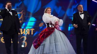 Алекс Раева не успя да познае бившата си колежка Деси Добрева 