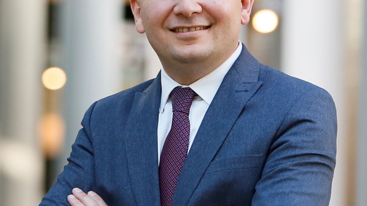  Илхан Кючюк организира „Софийски форум за Западните Балкани“