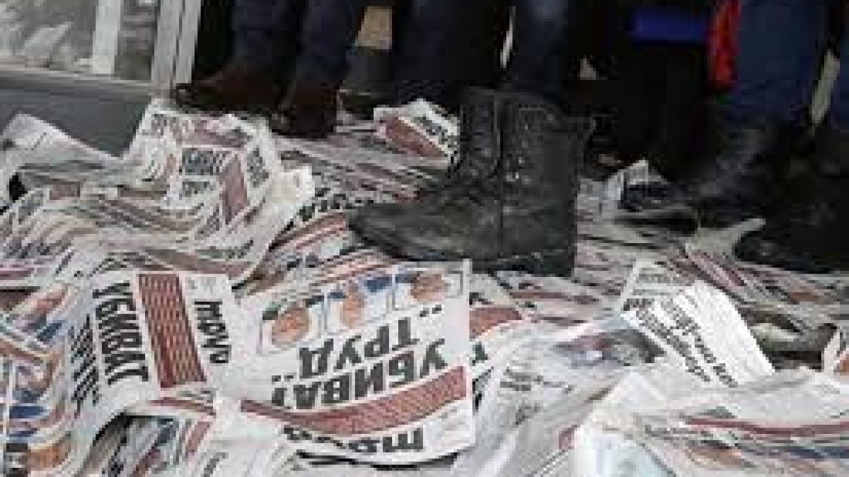 Петьо Блъсков пред БЛИЦ TV: Исках да си платя, но назначените от Румен Радев ми отказаха среща
