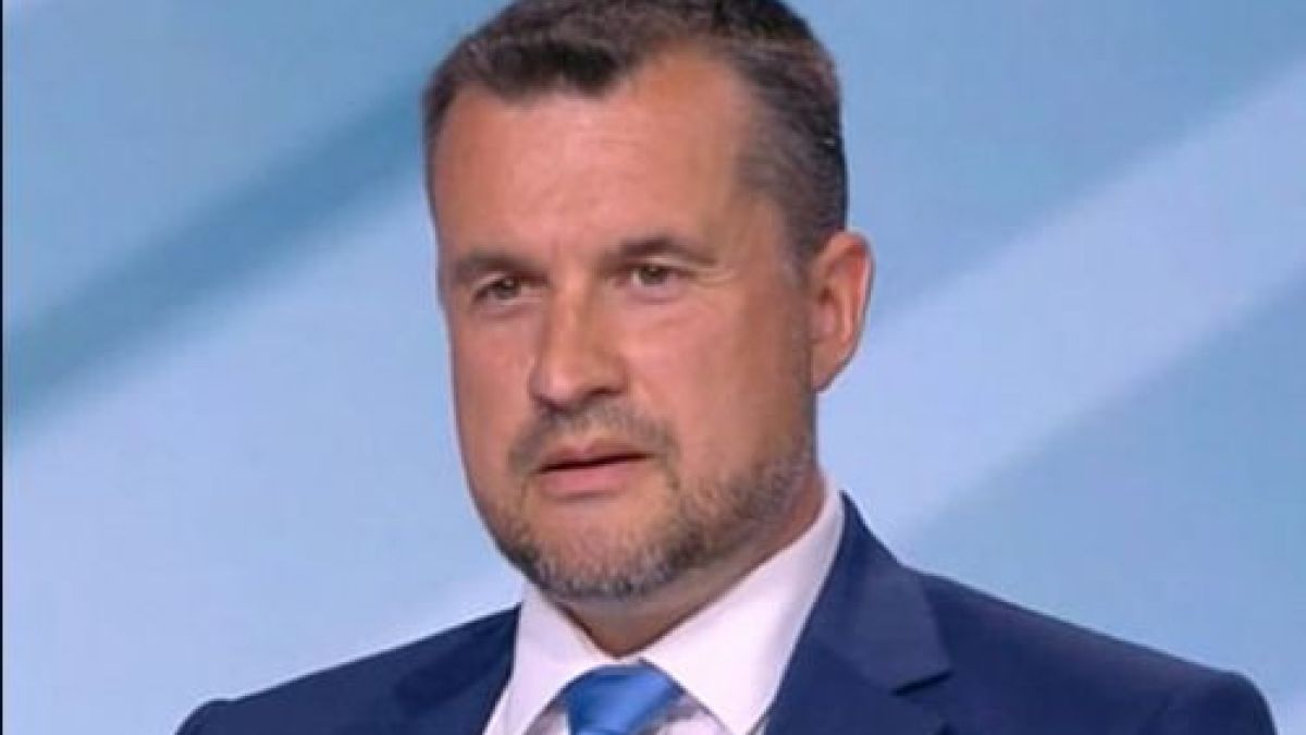 Калоян Методиев обясни защо кабинетът "Петков" трудно ще изкара зимата