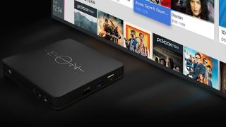 Коледните кампании на Vivacom предлагат смарт телевизори и гейм конзоли PlayStation® в пакет с иновативната платформа EON