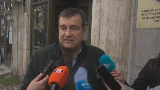 Уволнен заместник на Кацаров с нови скандални разкрития за далаверите с тестовете  за ученици и детската болница