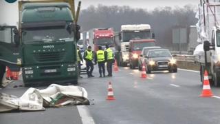 Първо ВИДЕО от адското меле с труп на АМ "Тракия"