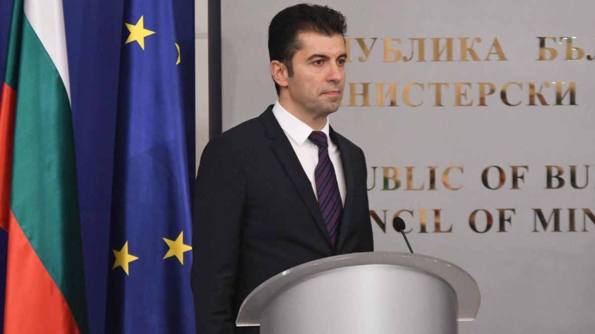 Ето как и с кой известен специалист Кирил Петков ще бори коронавируса 
