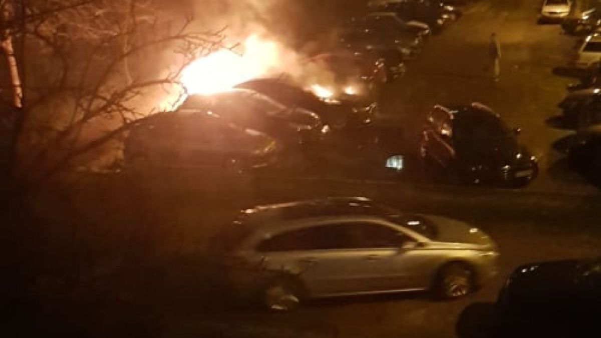 Бумтеж като от експлозия разтърси столичен квартал, всичко стана червено, а после... ВИДЕО 