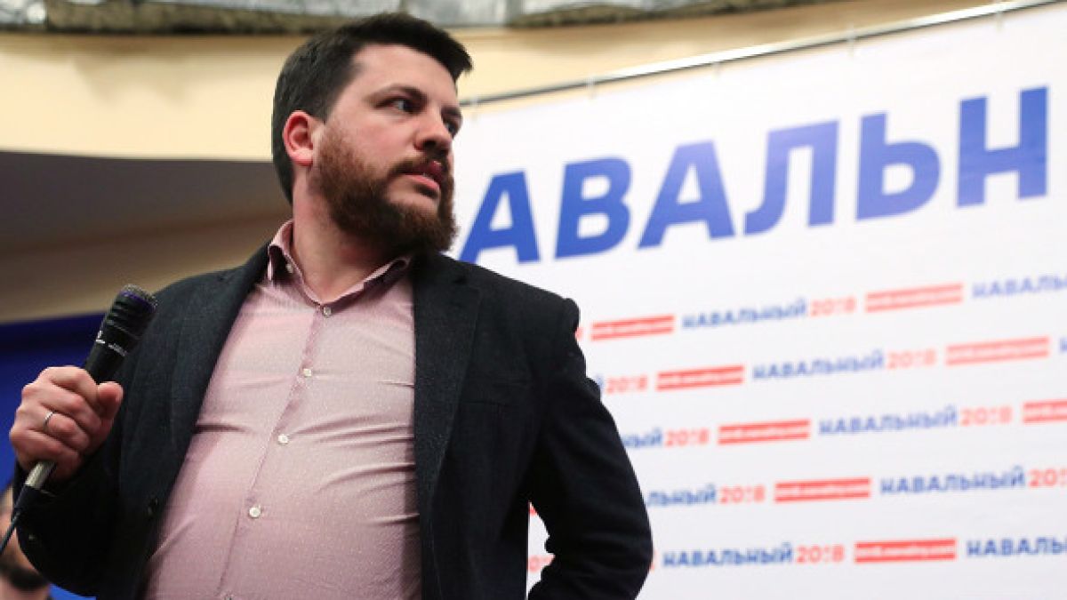 Съратник на Навални твърди, че милиарди долари изтичат от Русия към България