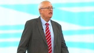 Доц. Спасков огласи голямата причина за ниската ваксинация у нас