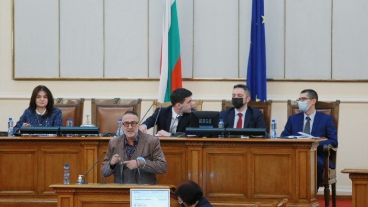 В Мърчаево се заканват люто на Любен Дилов-син заради тежка обида