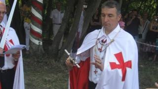 В Габрово изтръпнаха: Не е за вярване, че тамплиерът Петков сменя хубавата Яна в парламента СНИМКИ 