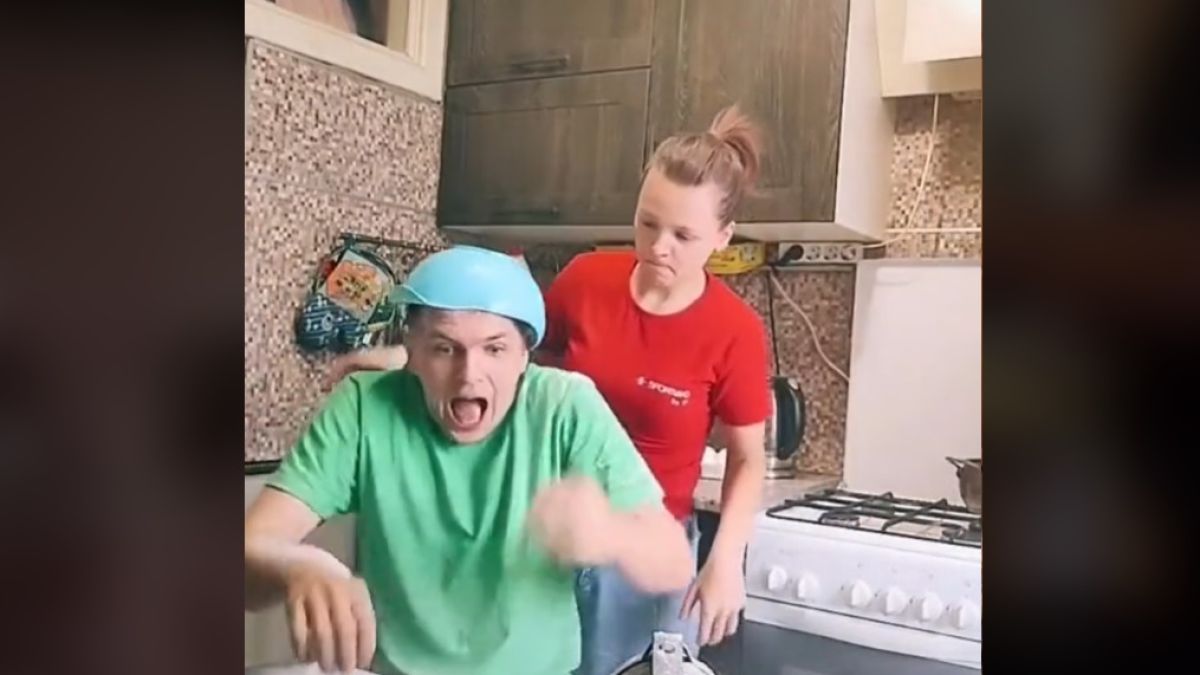 Нова идиотска простотия в мрежата ВИДЕО 