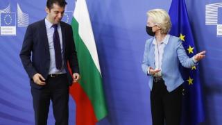 Експерт: Ето как се изложи Кирил Петков пред европейците!