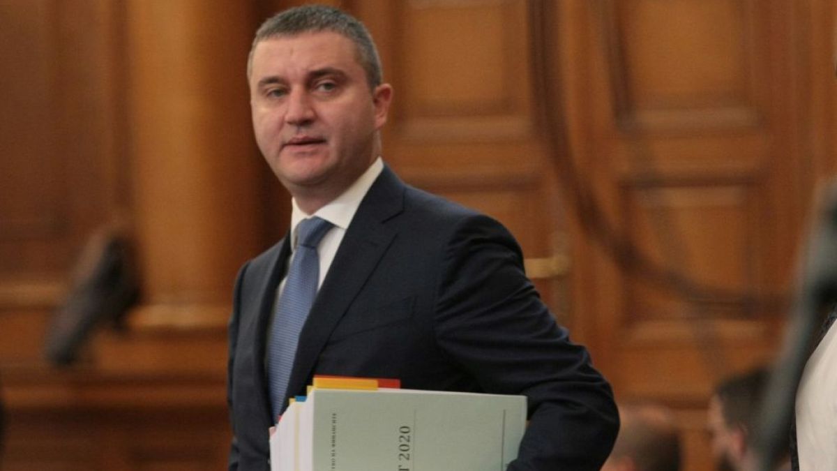 Нова версия за екшъна с Горанов на ГКПП "Калотина", намесена е автомобилната мафия