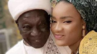 20-г. момиче се омъжи за 90-годишен многоженец ВИДЕО