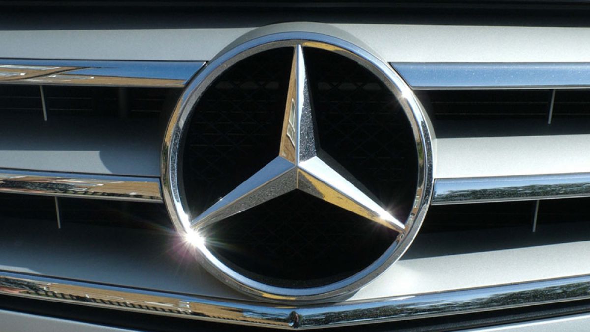 Тестват нов Mercedes във версия кабрио ВИДЕО