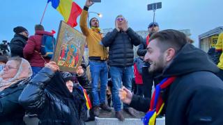 Щурм на румънския парламент заради зелените сертификати ВИДЕО