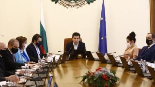 Нова чистка! Кабинетът "Петков" натири още осем областни управители 