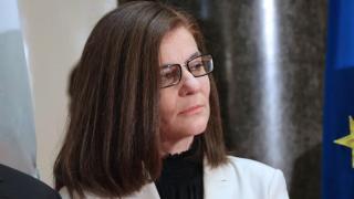 Обрат със съветниците от ДС в екипа на министърката на външните работи от ИТН