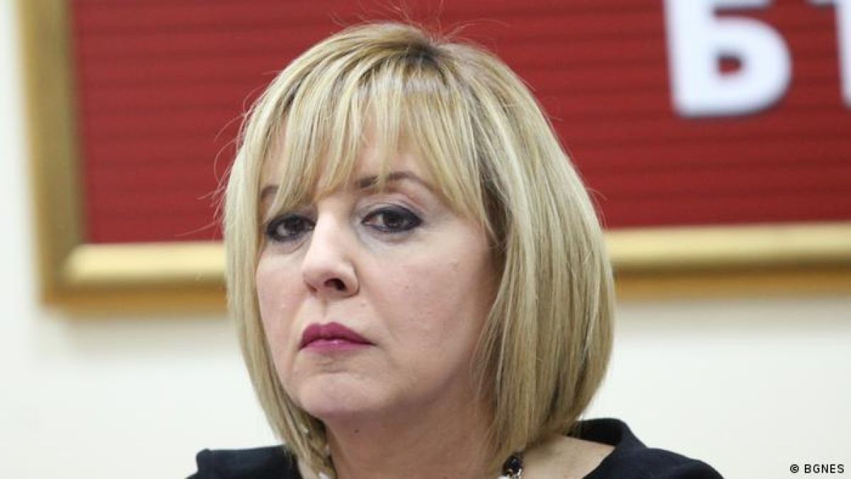 Никой не иска Мая Манолова за шеф на КПКОНПИ