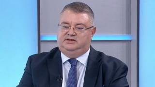 Шефът на НОИ разясни как и кога ваксинираните пенсионери ще си получат ковид добавката 