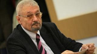 Дипломат от обкръжението на Радев охули Петков: Той се оказа едно голяяямо разочарование! 