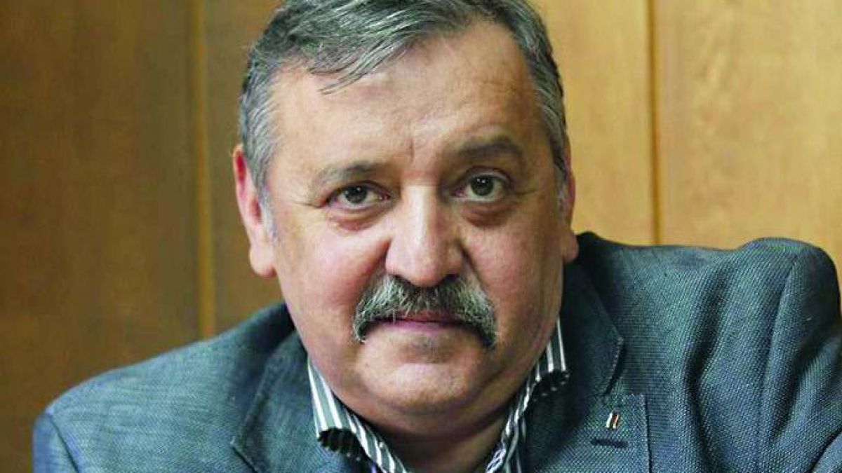 Проф. Кантарджиев: Пак повтарям - яжте тези български храни през зимата, за да не боледувате!