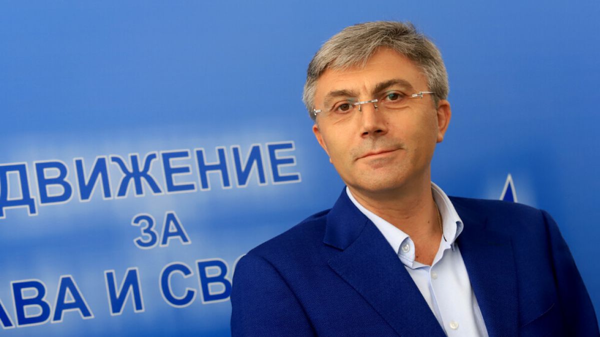 Мустафа Карадайъ със специален поздрав за Рождество Христово