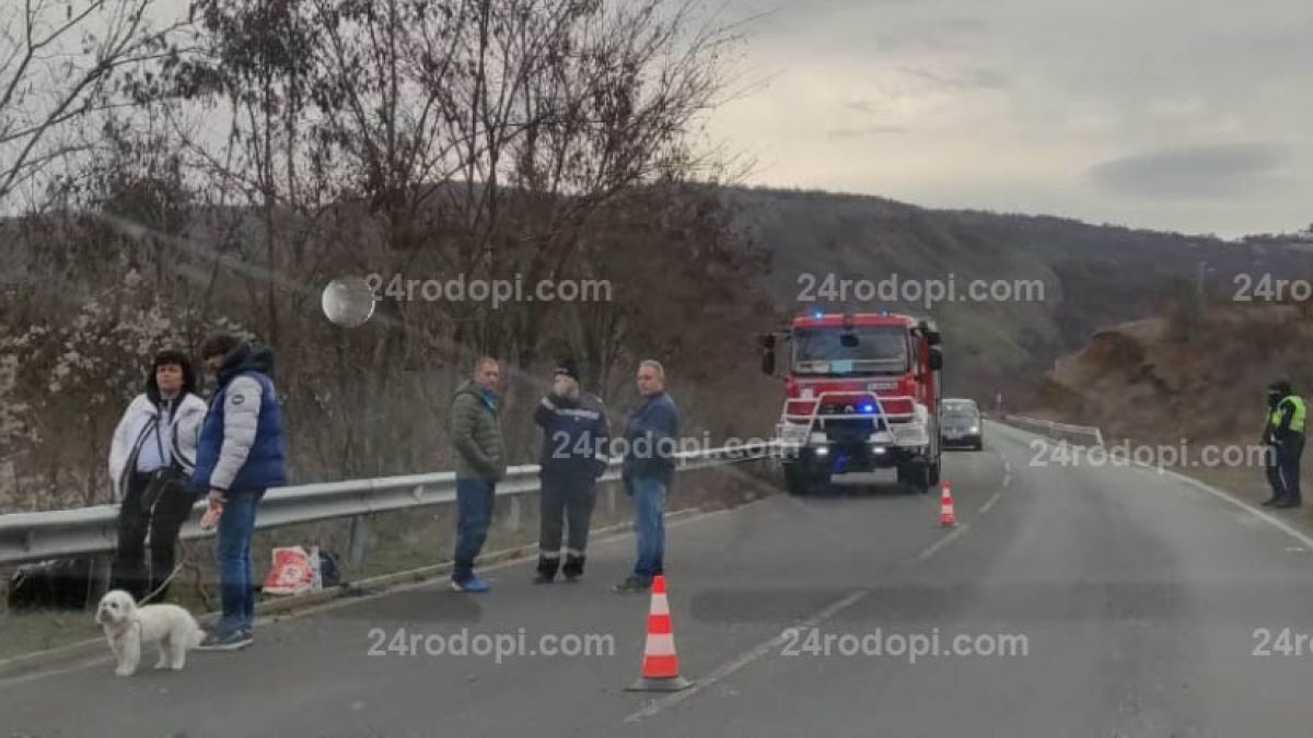 Кошмарно меле на пътя за Маказа СНИМКИ 
