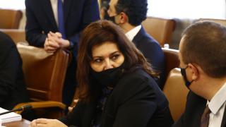 Проф. Сербезова смълча всички с думи за зелените сертификати