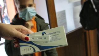 МОН с извънредна новина за учениците в София
