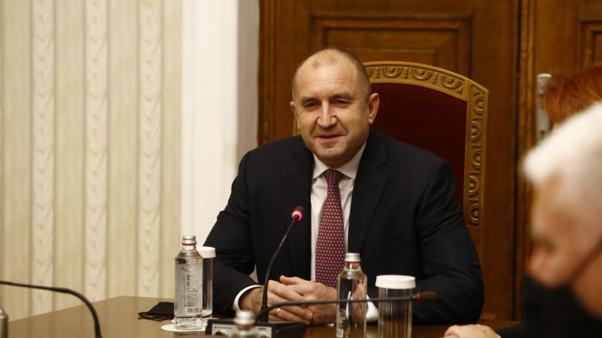 Д-р Илиев от Берн зададе неудобен въпрос на президента