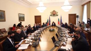Как ще се разпределят овакантените министерски кресла след излизането на ИТН от коалицията