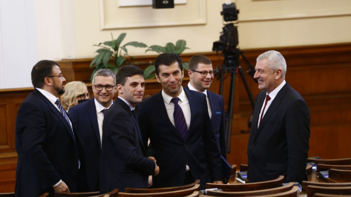 Проф. Христова прогнозира неочакван обрат с резултата, ако изборите са наесен ВИДЕО