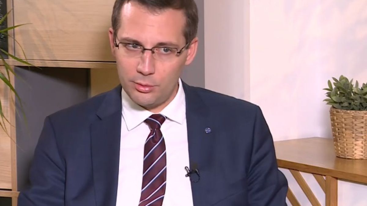 Анастасов: Служебният кабинет ни увери, че няма обвинения срещу Пеевски по закона „Магнитски” ВИДЕО