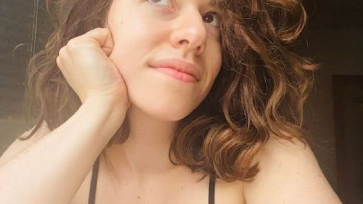 Надарена: Ружа Райчева се пусна без сутиен за ЧНГ СНИМКИ 18+