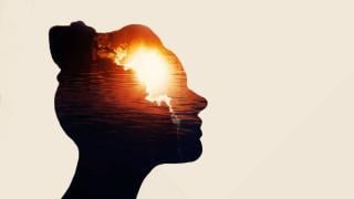 Тайната падна: Разкриха защо жените имат „шесто чувство“