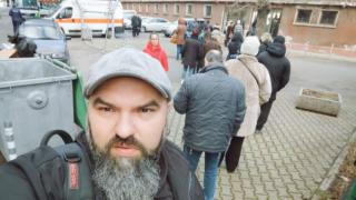 Венци Мицов отиде да си сложи трета доза ваксина и побесня от видяното 