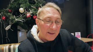 Актьорът Теодор Елмазов: Газих бос в снега на минус 15 градуса
