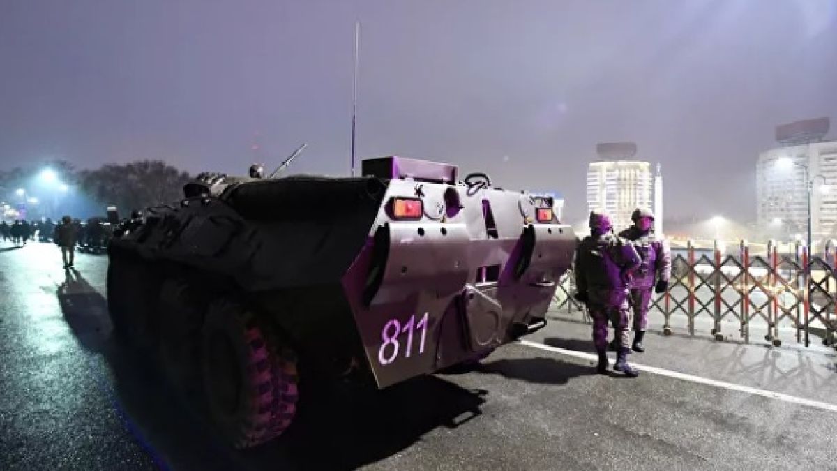 Стана ясно дали военни сили на съюзниците от ОДКБ ще влязат в Казахстан 